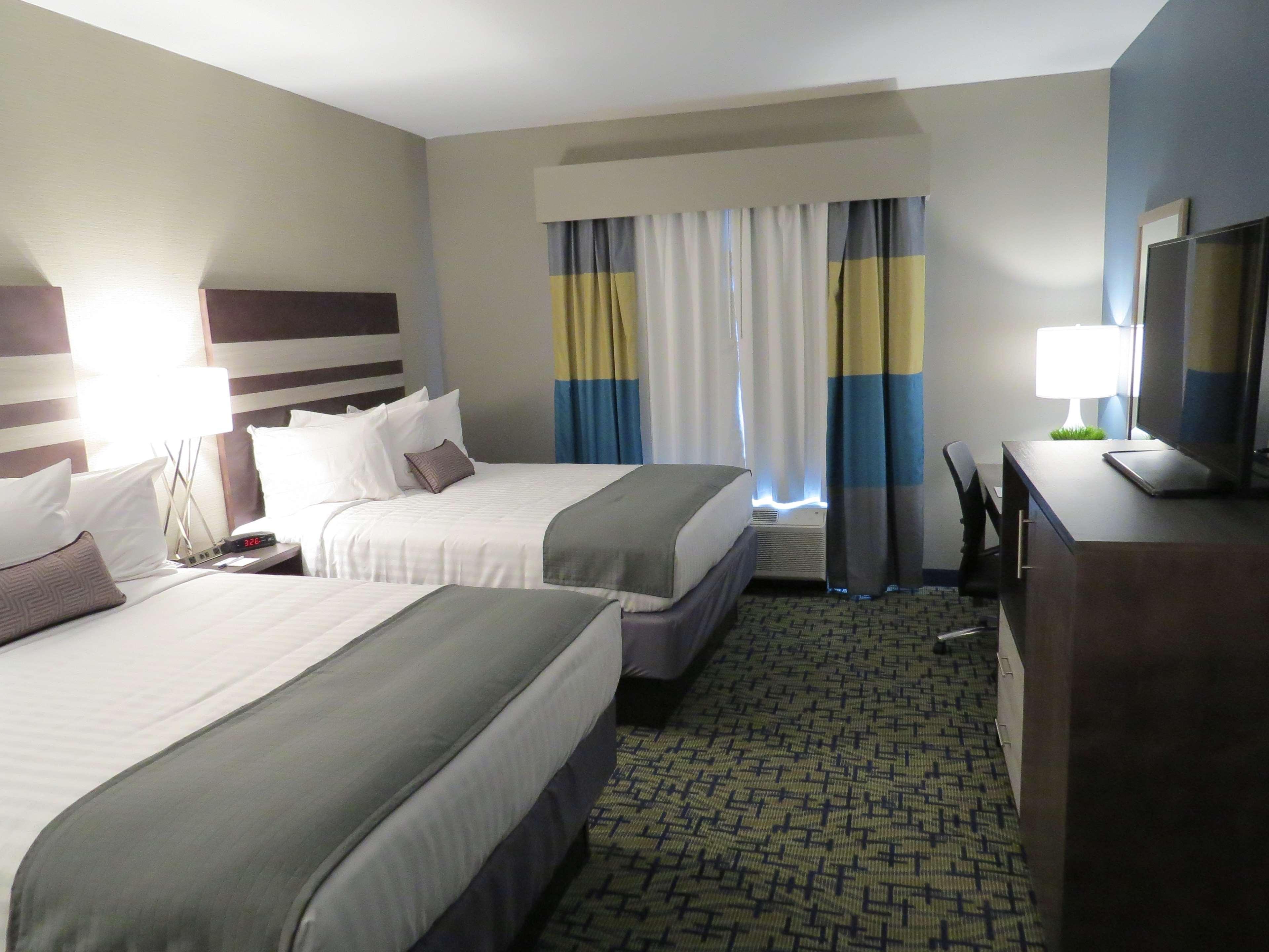 Best Western Plus Midwest Inn Omaha Extérieur photo