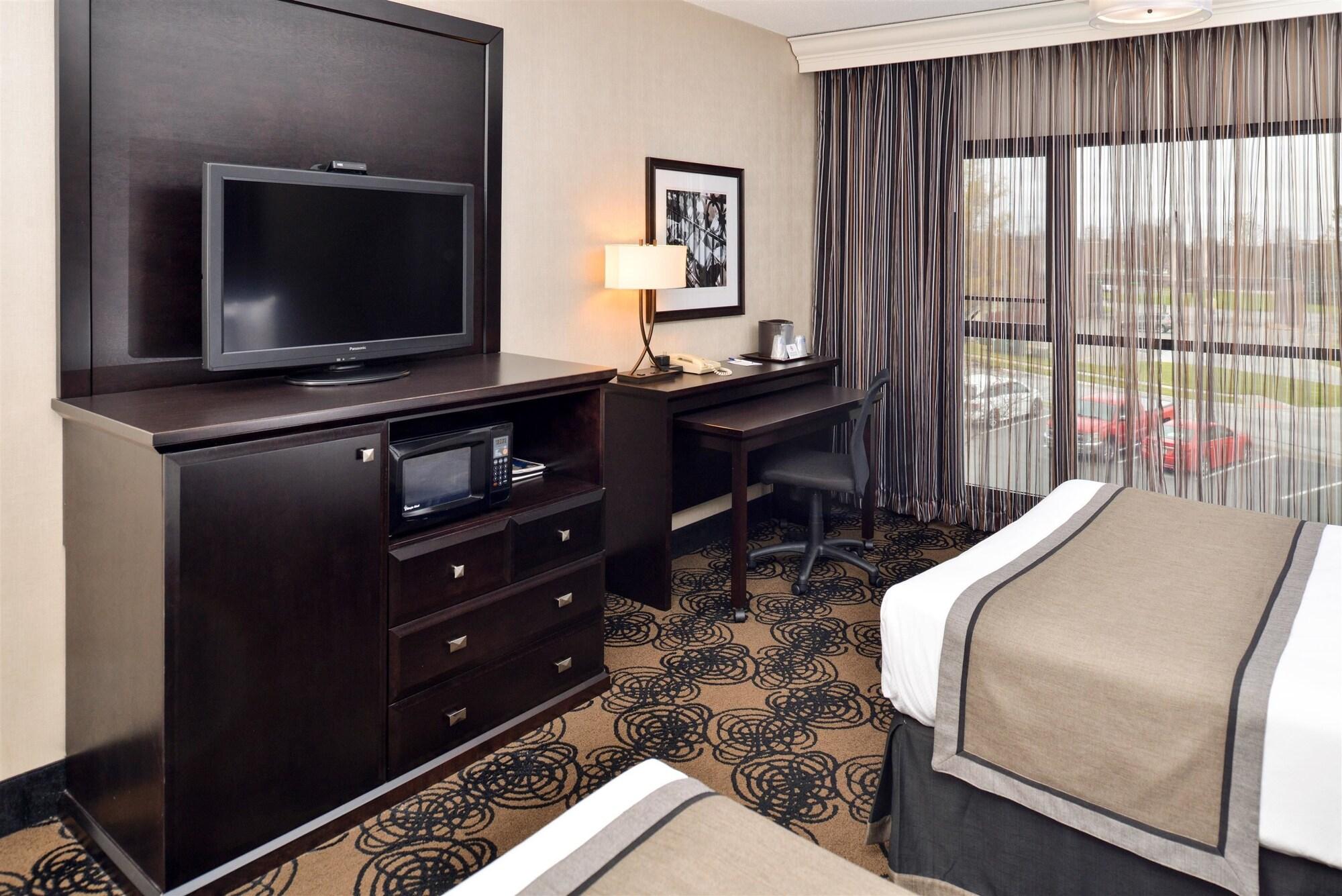 Best Western Plus Midwest Inn Omaha Extérieur photo