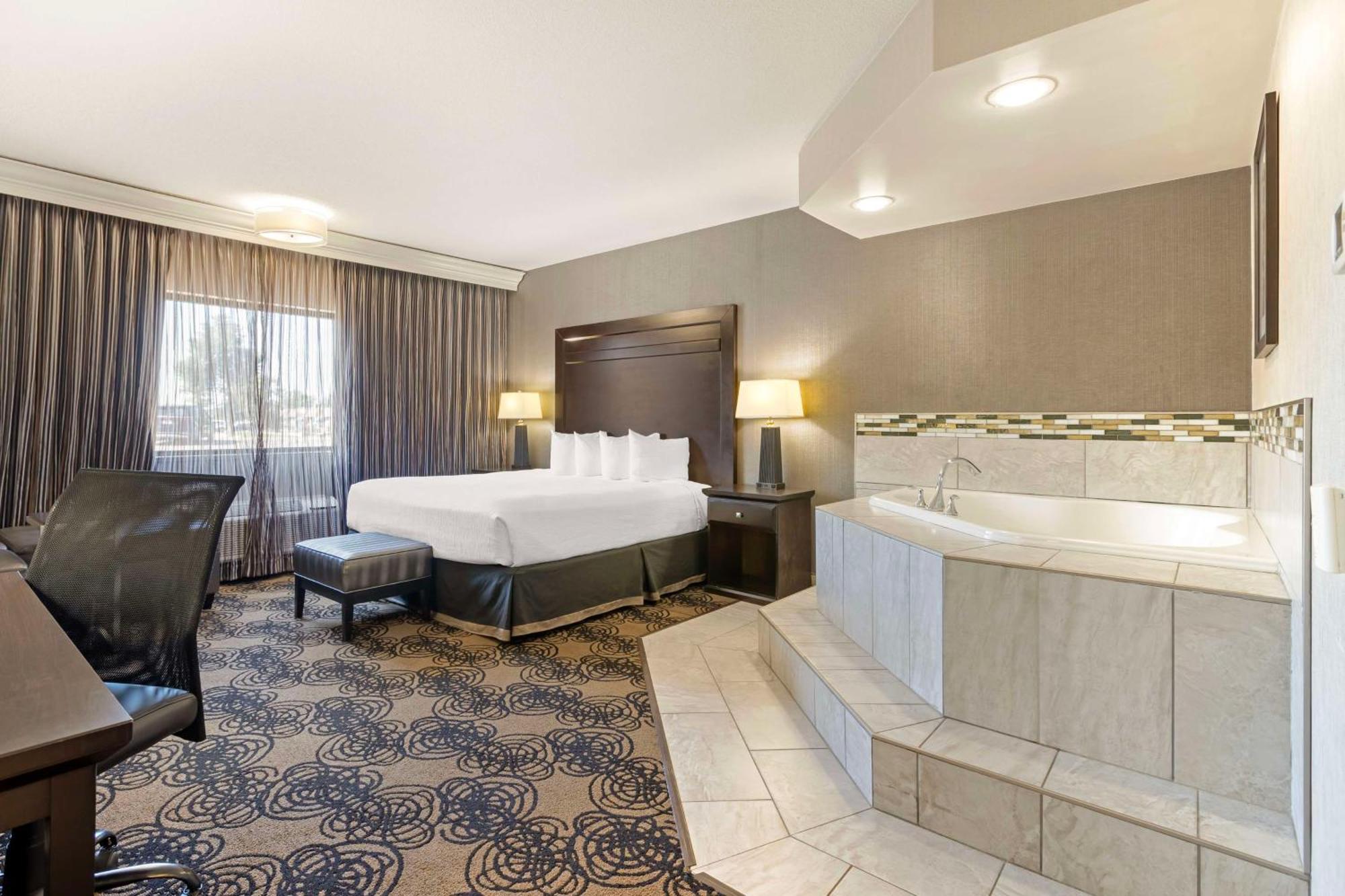 Best Western Plus Midwest Inn Omaha Extérieur photo