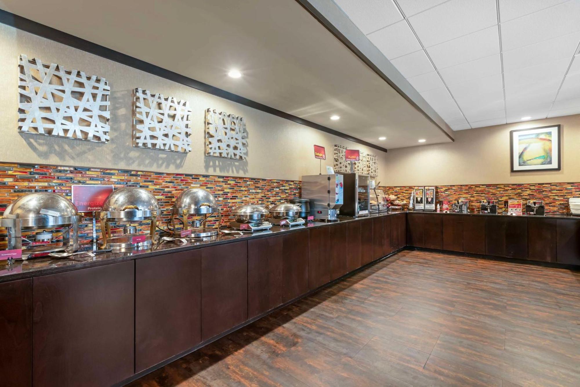 Best Western Plus Midwest Inn Omaha Extérieur photo